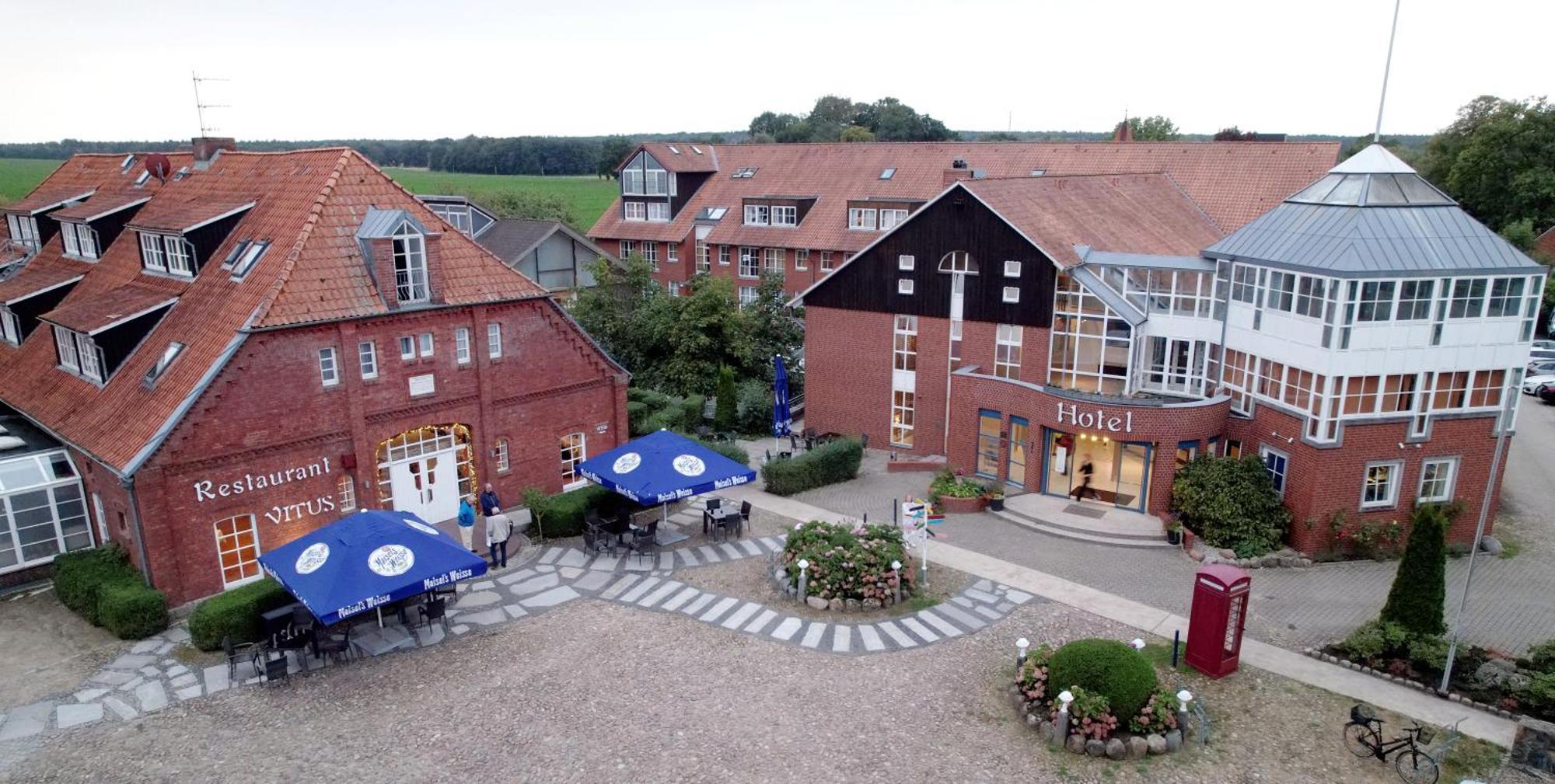 Heide Hotel Reinstorf Reinstorf  Exteriör bild